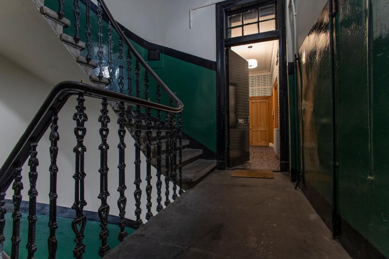 格拉斯哥2 Bed In Great Location 15-20 Minutes Walk To Sec公寓 外观 照片